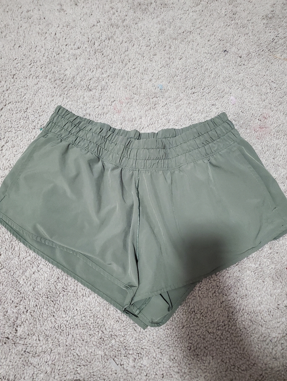 Aerie Offline Shorty Shorts Green Sized Medium